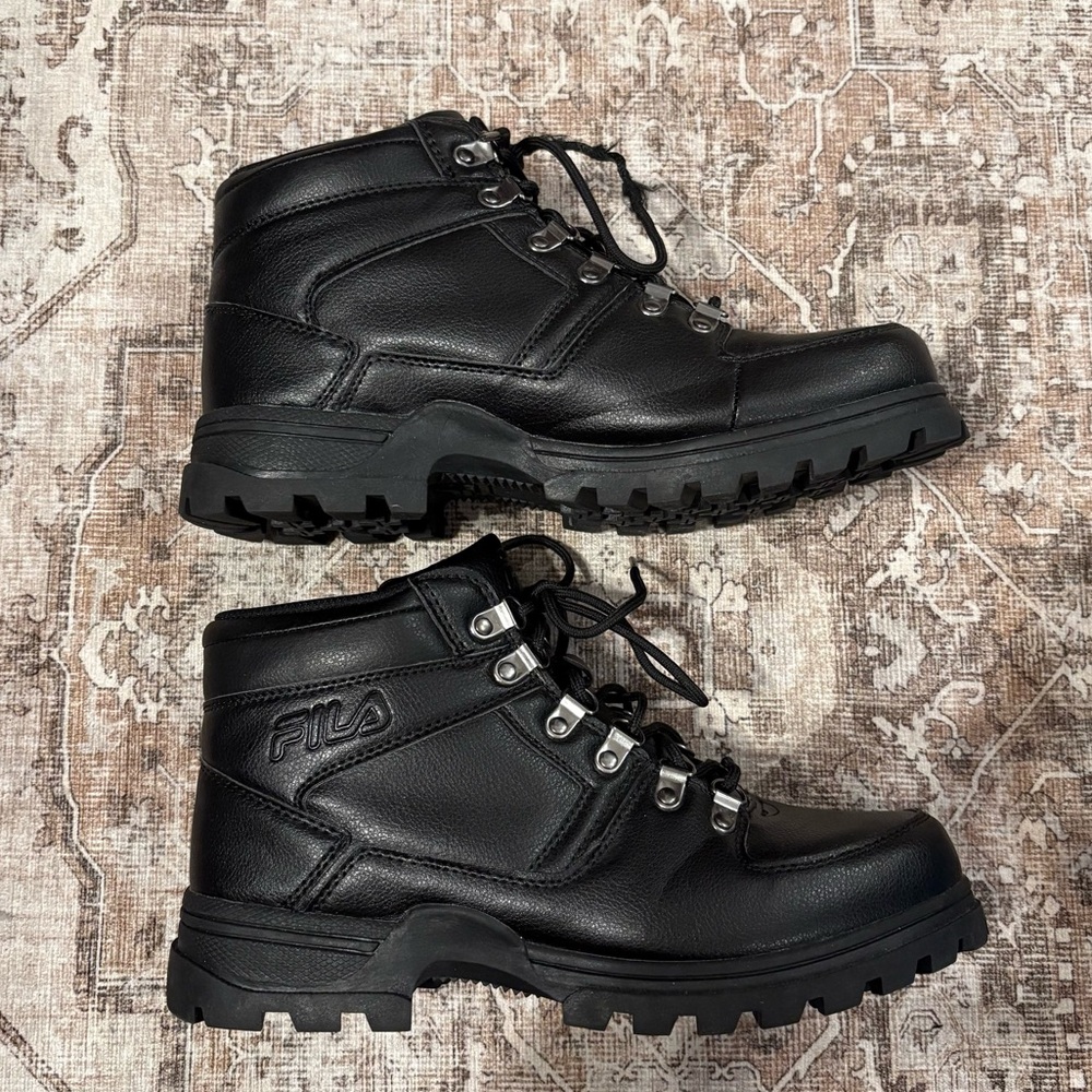 Men’s Fila Black Boots Size 9